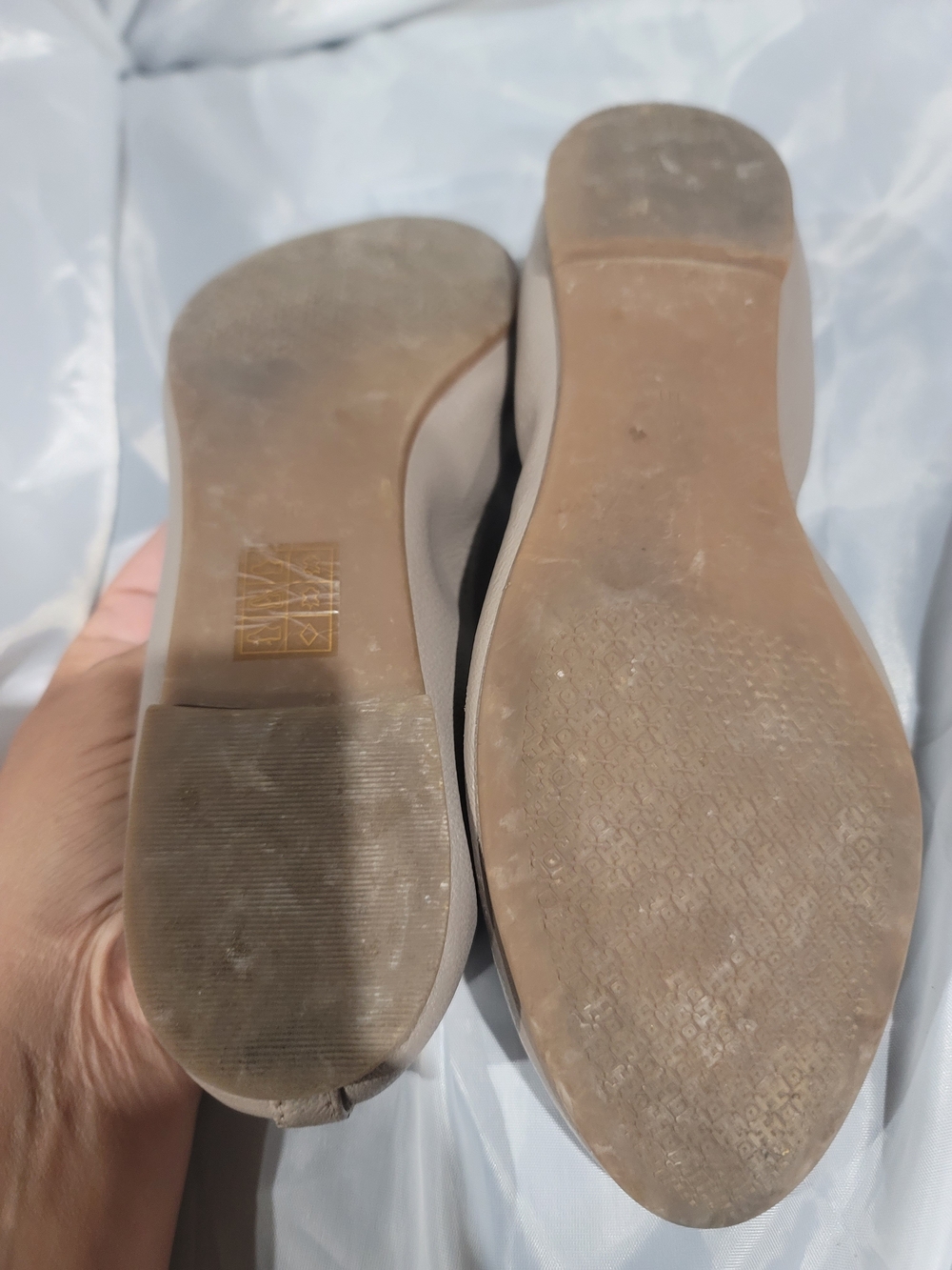 Tory Burch Classic Tan Leather Ballet Flats - Size 10 - Picture 6 of 10